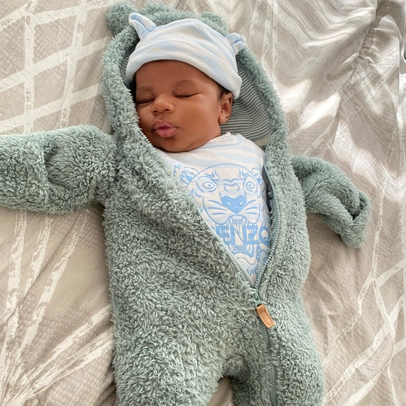 Baby Kenzo suit - Picture 2 of 3